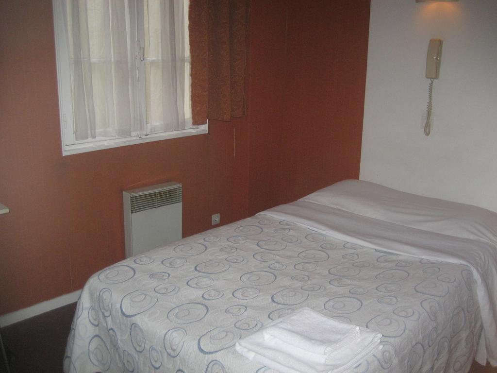 פריז Hotel Meteore מראה חיצוני תמונה